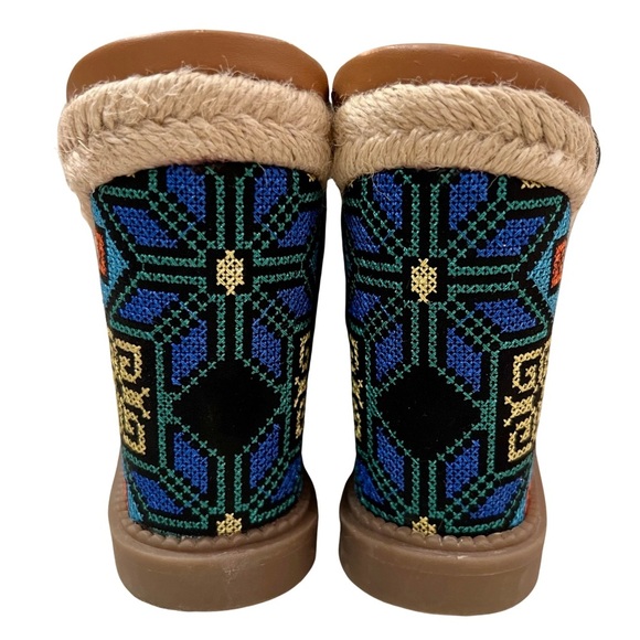 NINE WEST Rare Wedge Suede Mules Platform Cross Stitch Sandals Black Tan 8.5M - Picture 4 of 17